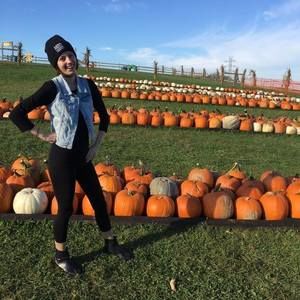 Meet your Posher, Amanda